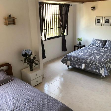 Habitaciones Independientes Cerca Al Aeropuerto 1 Cartagena Exteriér fotografie