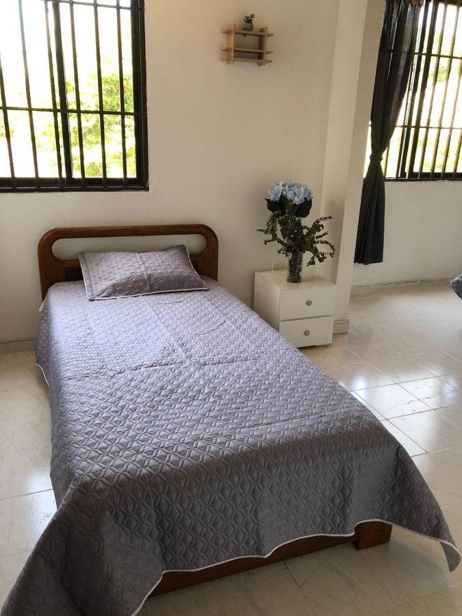 Habitaciones Independientes Cerca Al Aeropuerto 1 Cartagena Exteriér fotografie